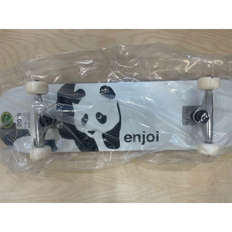 Enjoi Panda Complete 8.0
