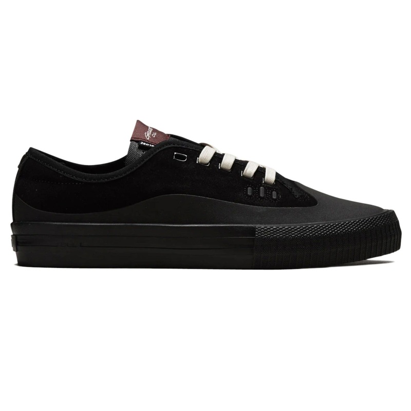 GLOBE GILLETTE BLACK SUEDE 8
