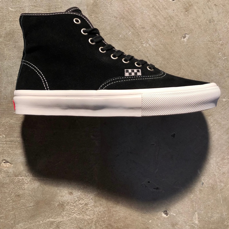 Vans – Skate Authentic High – Black / White Suede 9