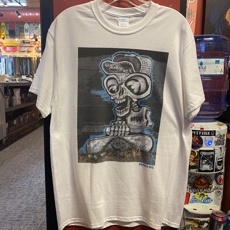 Meericle MFG “Skate Army Skeleton” T-Shirt Medium