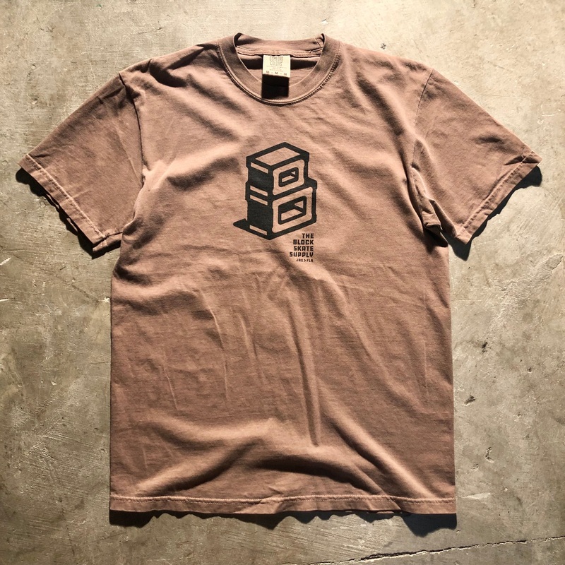 Block – Roots Centerpiece Logo Tee – Washed Brown Small