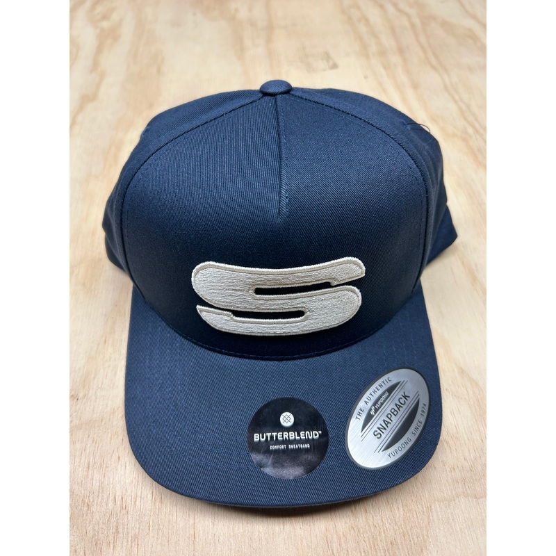 ICON SNAPBACK HAT – WHITENAVY