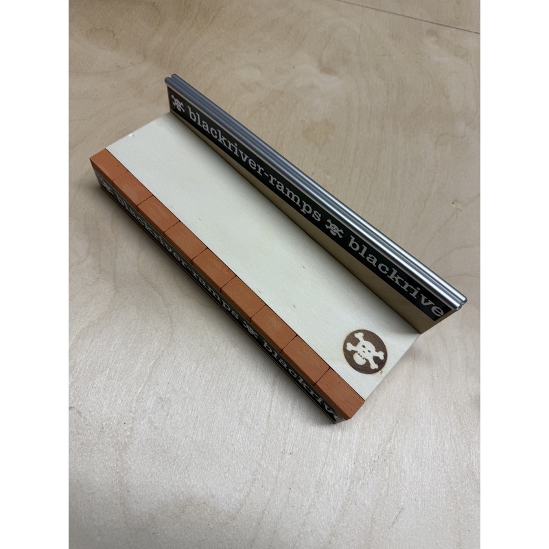 Blackriver Fingerboard Ramps – Brick Ledge
