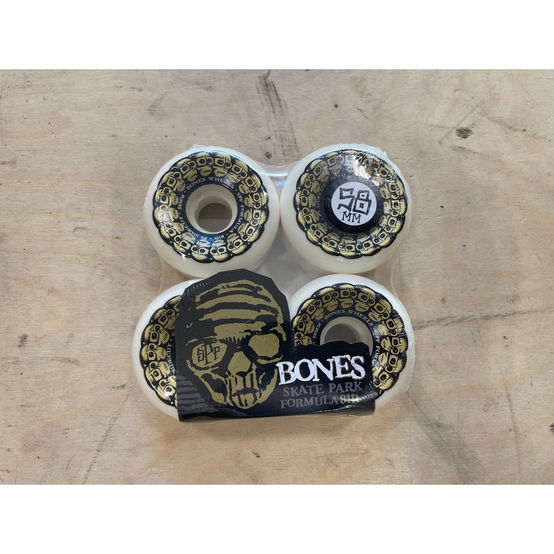 Bones CIRCLE SKULLS 58MM P5 SIDECUT BONES SKATEPARK FORMULA 81B