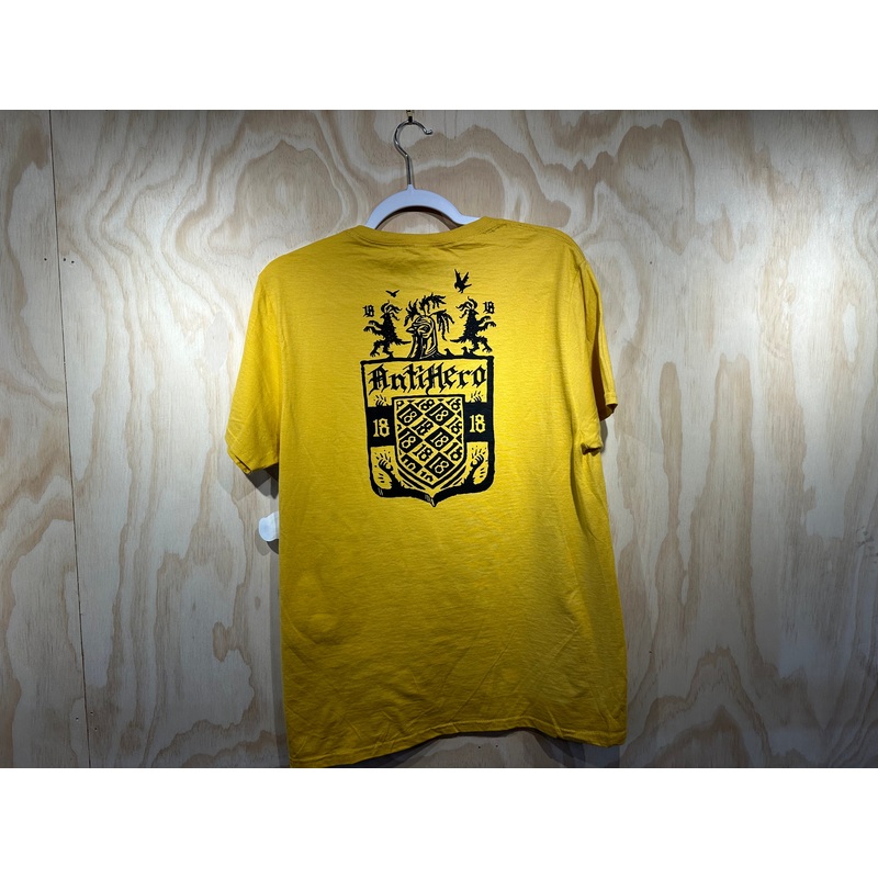 ANTIHERO COAT OF ARMS TEE MUSTARD HEATHER w/ BLACK PRINTS M
