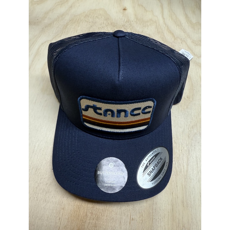 ICON TRUCKER HAT – NAVY