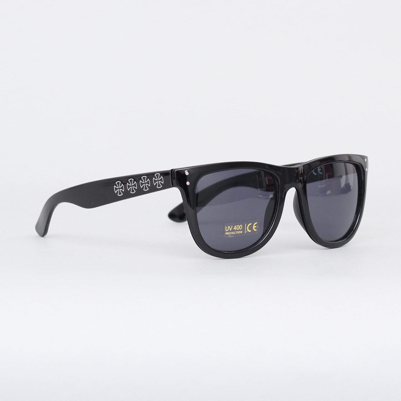 Independent Manner Sunglasses Black