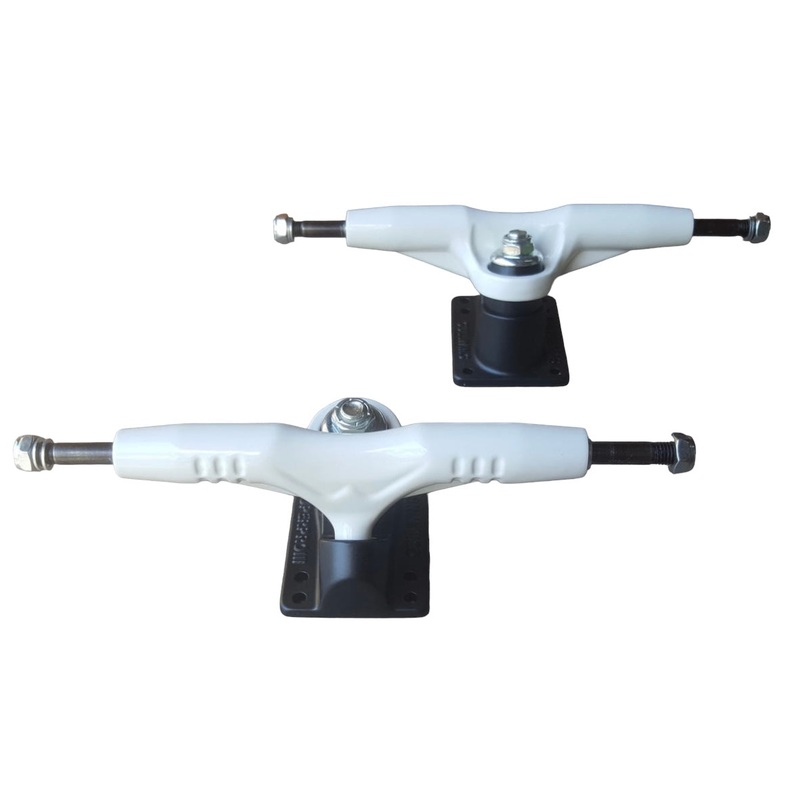 Gullwing Super Pro III Skateboard Trucks – WHITE –