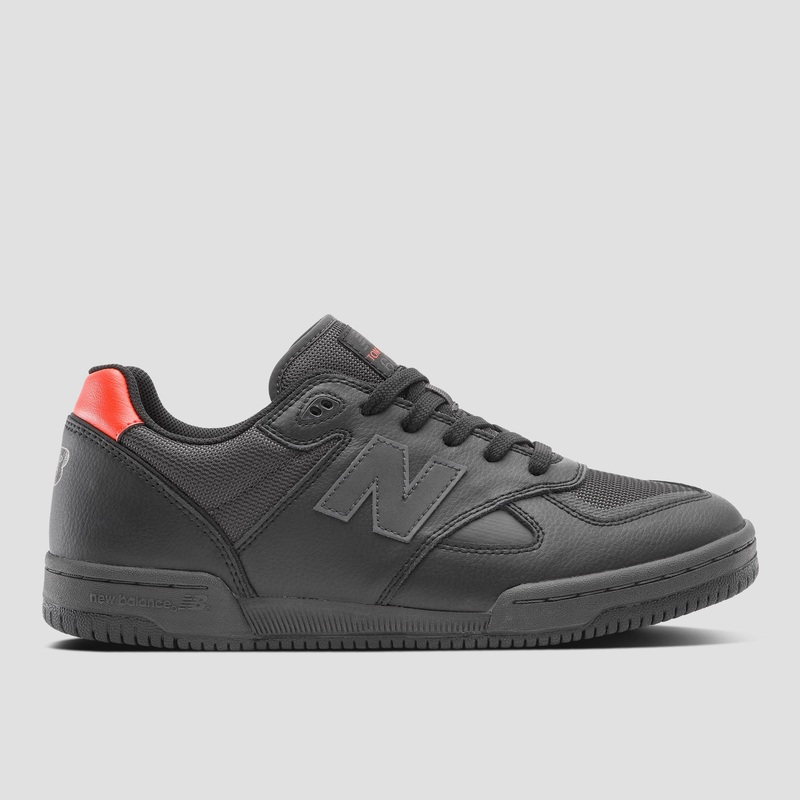 New Balance 600 Tom Knox Skateboard Shoes Black / Red UK8