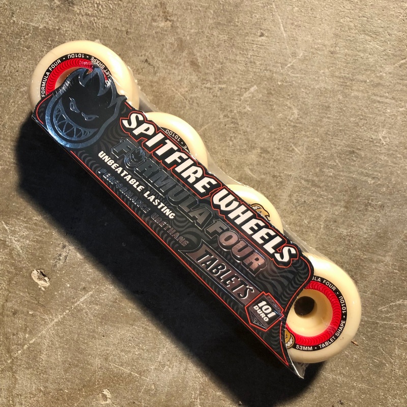Spitfire – F4 Tablet Wheel 101d 52mm