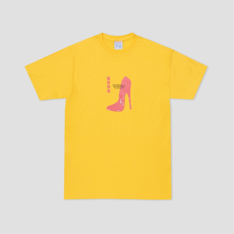 Sci-Fi Fantasy Red Shoe T-Shirt Daisy Small