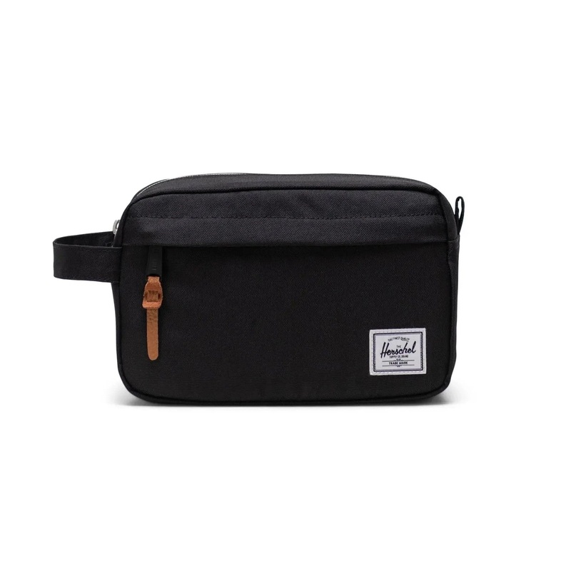 Herschel Chapter Travel Kit Black