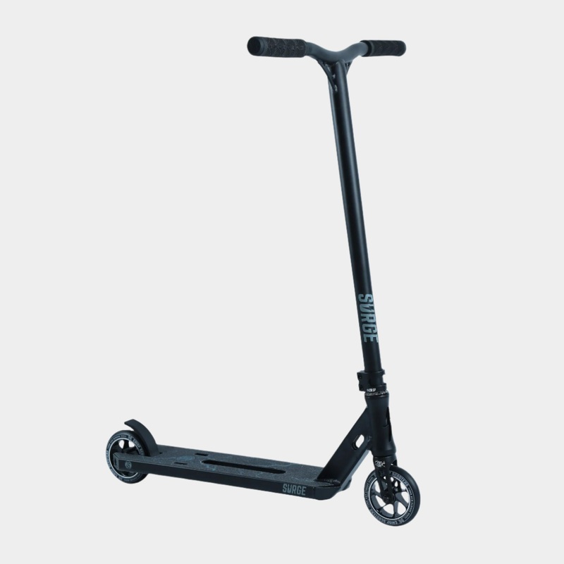 Crisp Surge Complete Scooter – Thunder