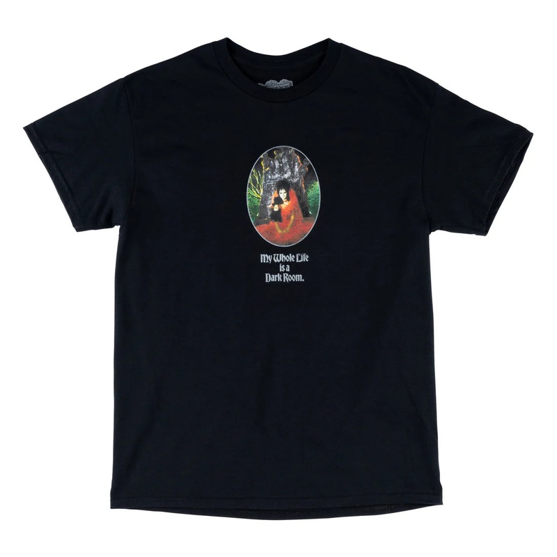 WELCOME x BEETLEJUICE- DARK ROOM T SHIRT BLACK S