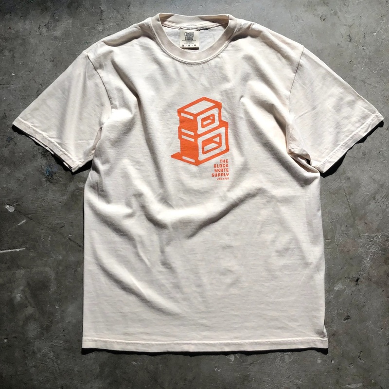 Block – Roots Centerpiece Logo Tee – Natural & Orange Medium