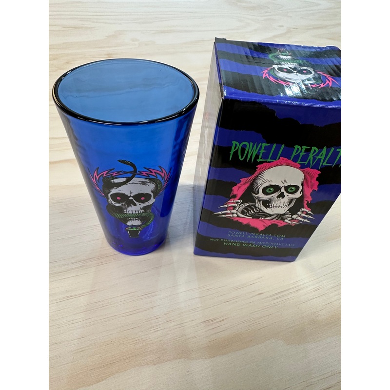 Powell Peralta Pint Glass McGill Skull & Snake Blacklight