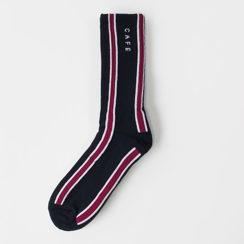 Skateboard Cafe – Vertical Stripe Socks – Black/Burgundy/White