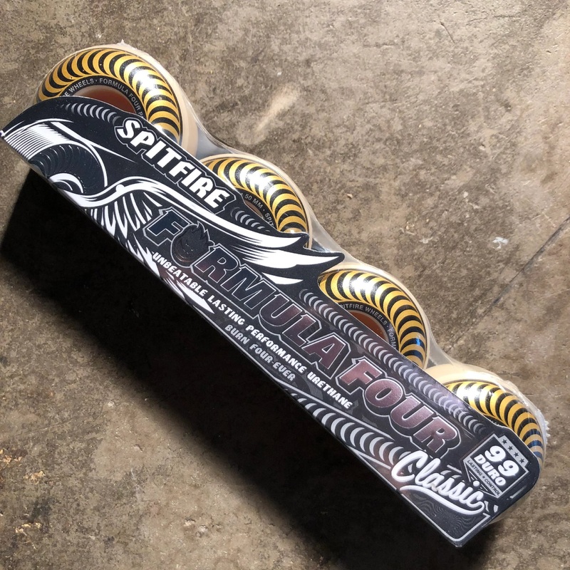 Spitfire – F4 Classic Shape Wheels – 99d 50mm