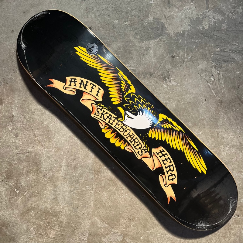 Anti-Hero Skateboards – Classic Eagle Deck 8.12″