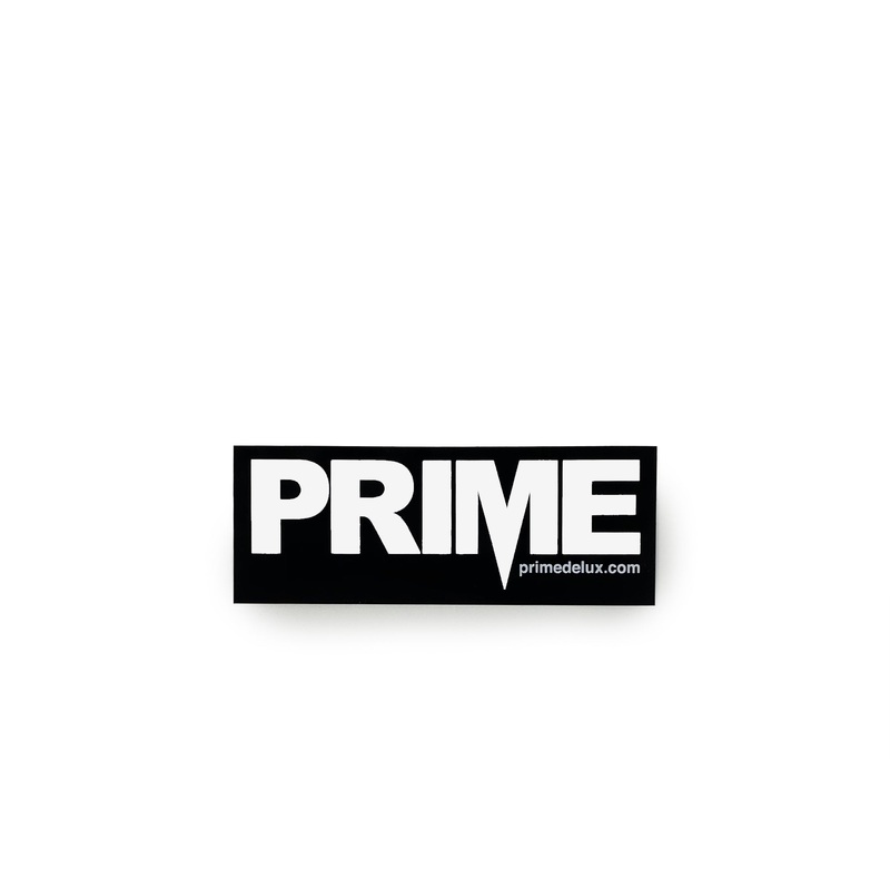 Prime Delux OG Sticker M – White / Black
