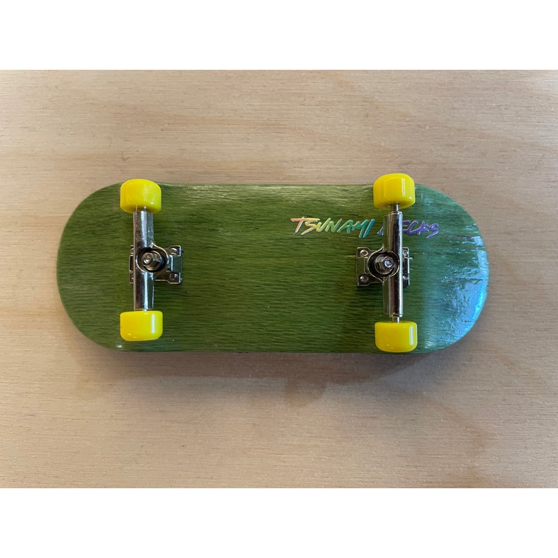 Tsunami Fingerboard Complete Green with Green Wheels