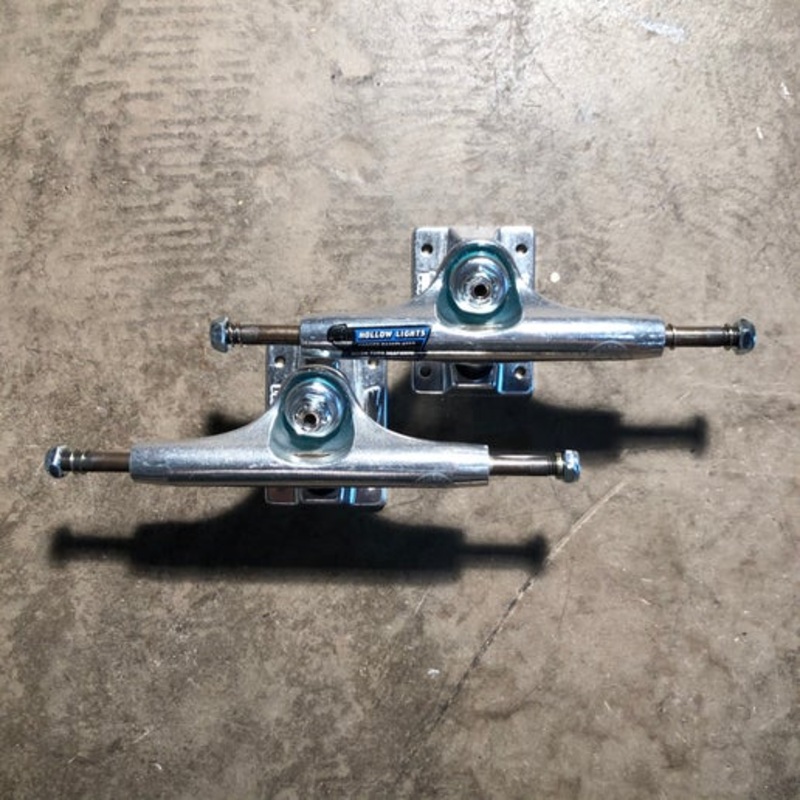 Thunder Trucks – Polished Hollow Lights II 147