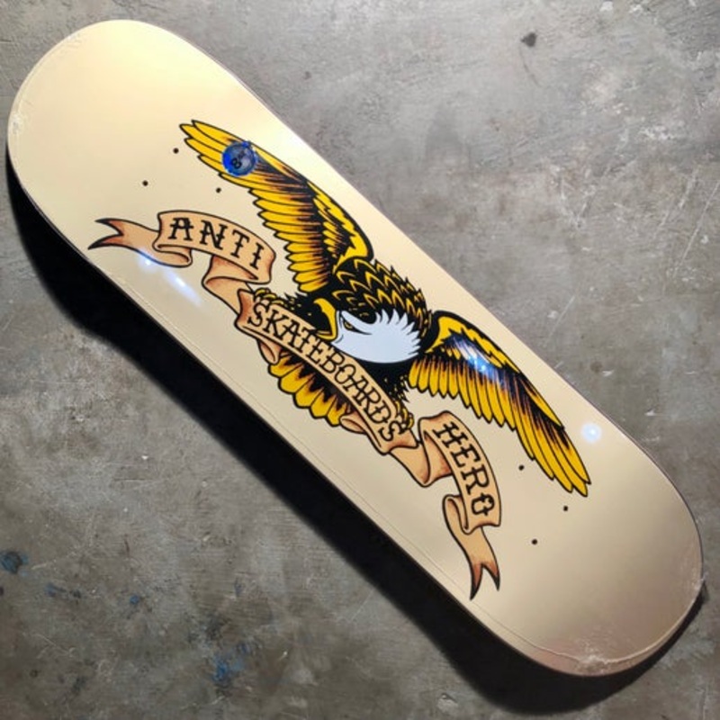 Anti-Hero Skateboards – Classic Eagle Deck 8.62″