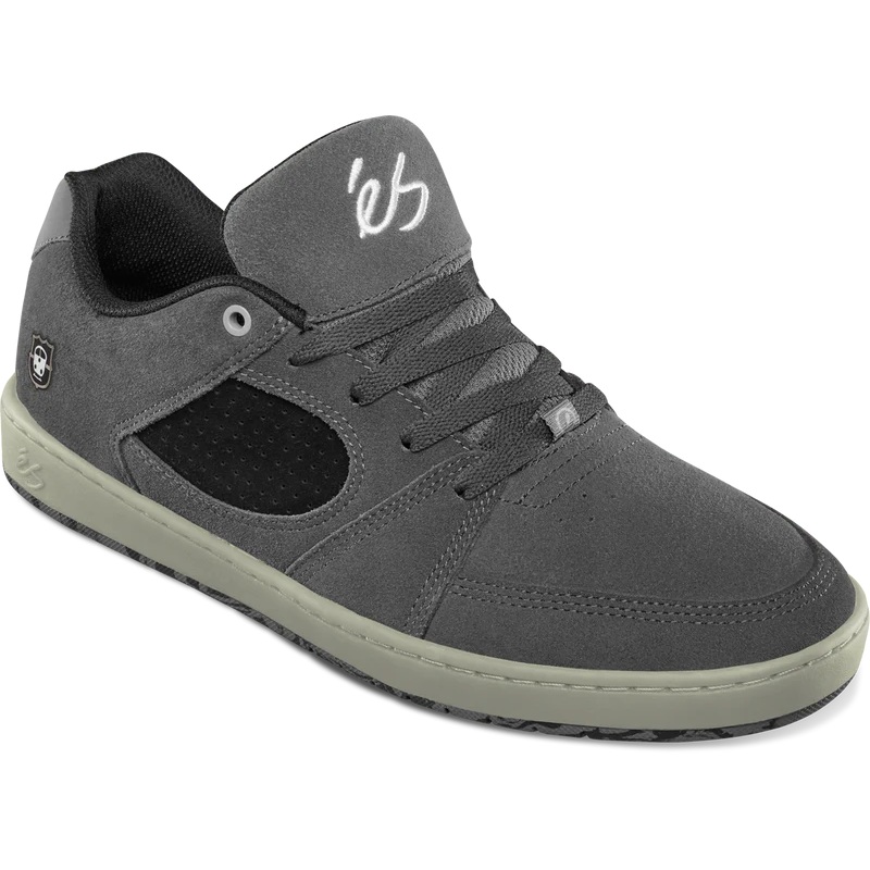 eS ACCEL SLIM x SANTS Skate Shoes M 8