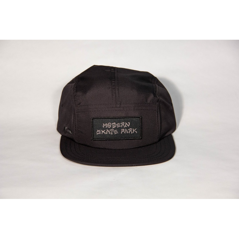 Modern 5 panel black