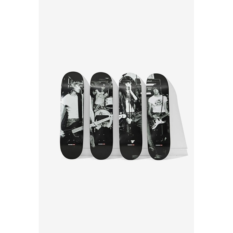 GLOBE RAMONES ON STAGE COLLECTOR’S SKATEBOARD DECK SET